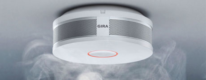 Gira Rauchwarnmelder bei Elektro Stumpf GmbH in Neuenmarkt