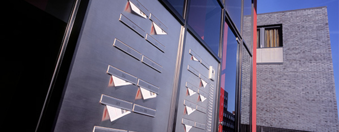 Briefkasten­systeme bei Elektro Stumpf GmbH in Neuenmarkt